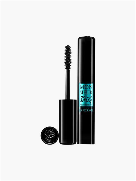 mecca waterproof mascara.